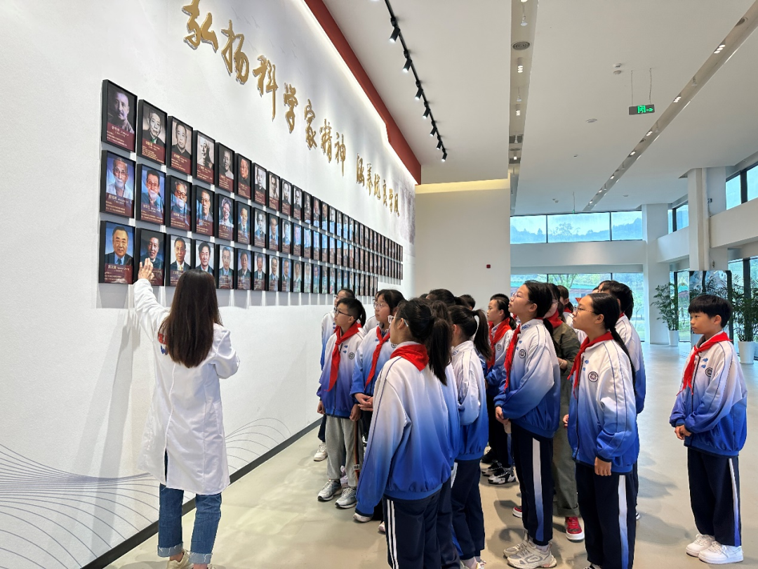 1696835247766087637.png 640.png